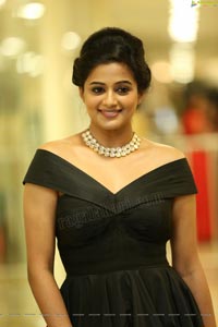 Priyamani