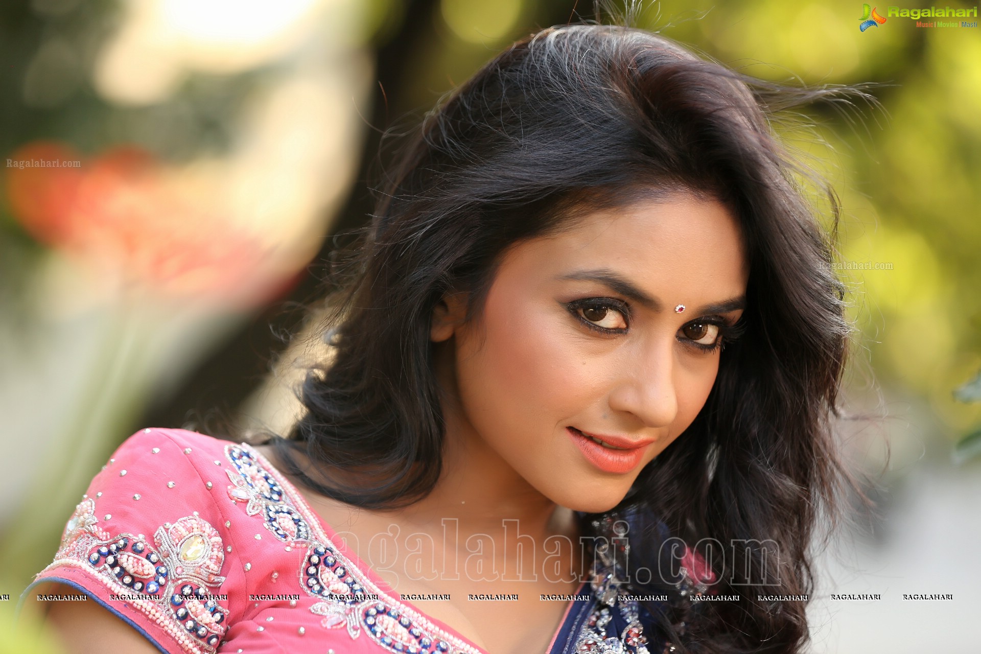 Pooja Sree (Exclusive) (High Definition)