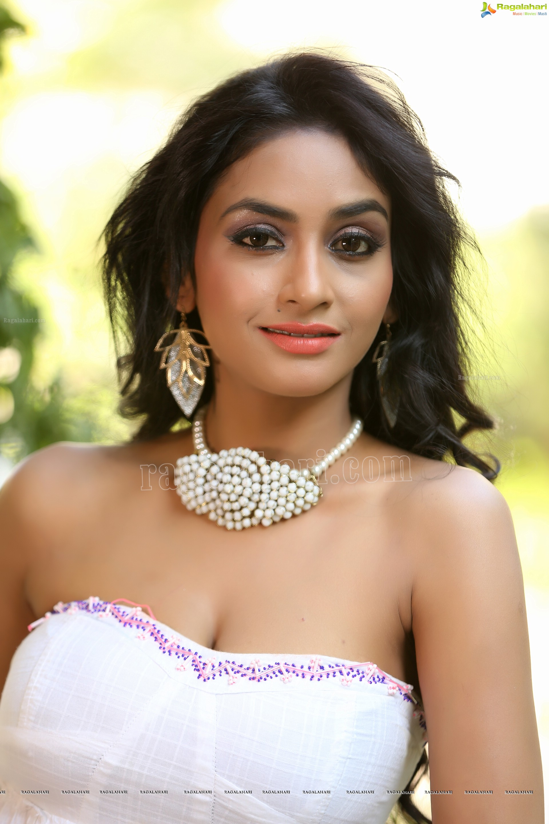 Pooja Sree (Exclusive) (High Definition)