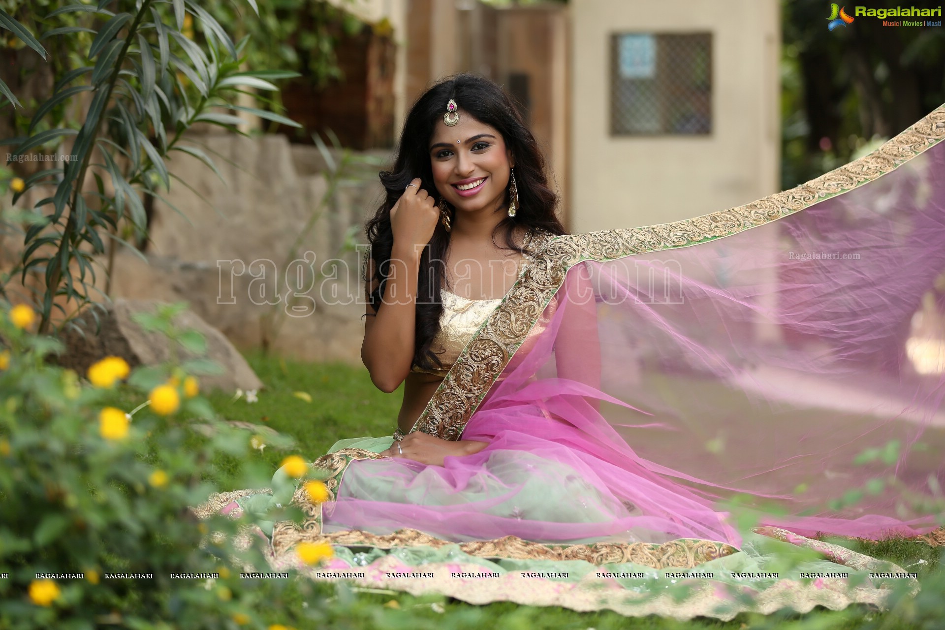 Vrushali Gosavi (Exclusive) (High Definition)