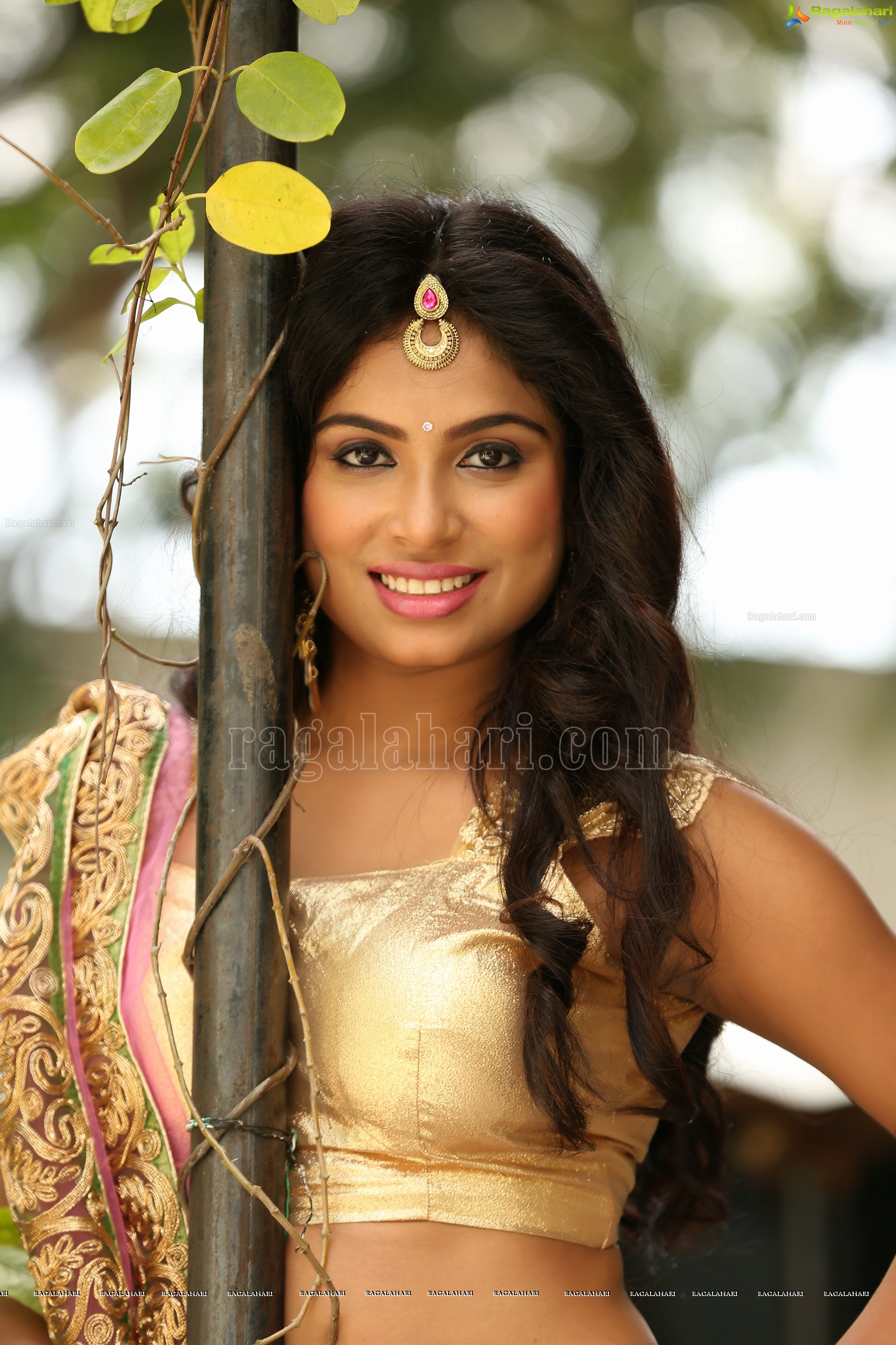 Vrushali Gosavi (Exclusive) (High Definition)