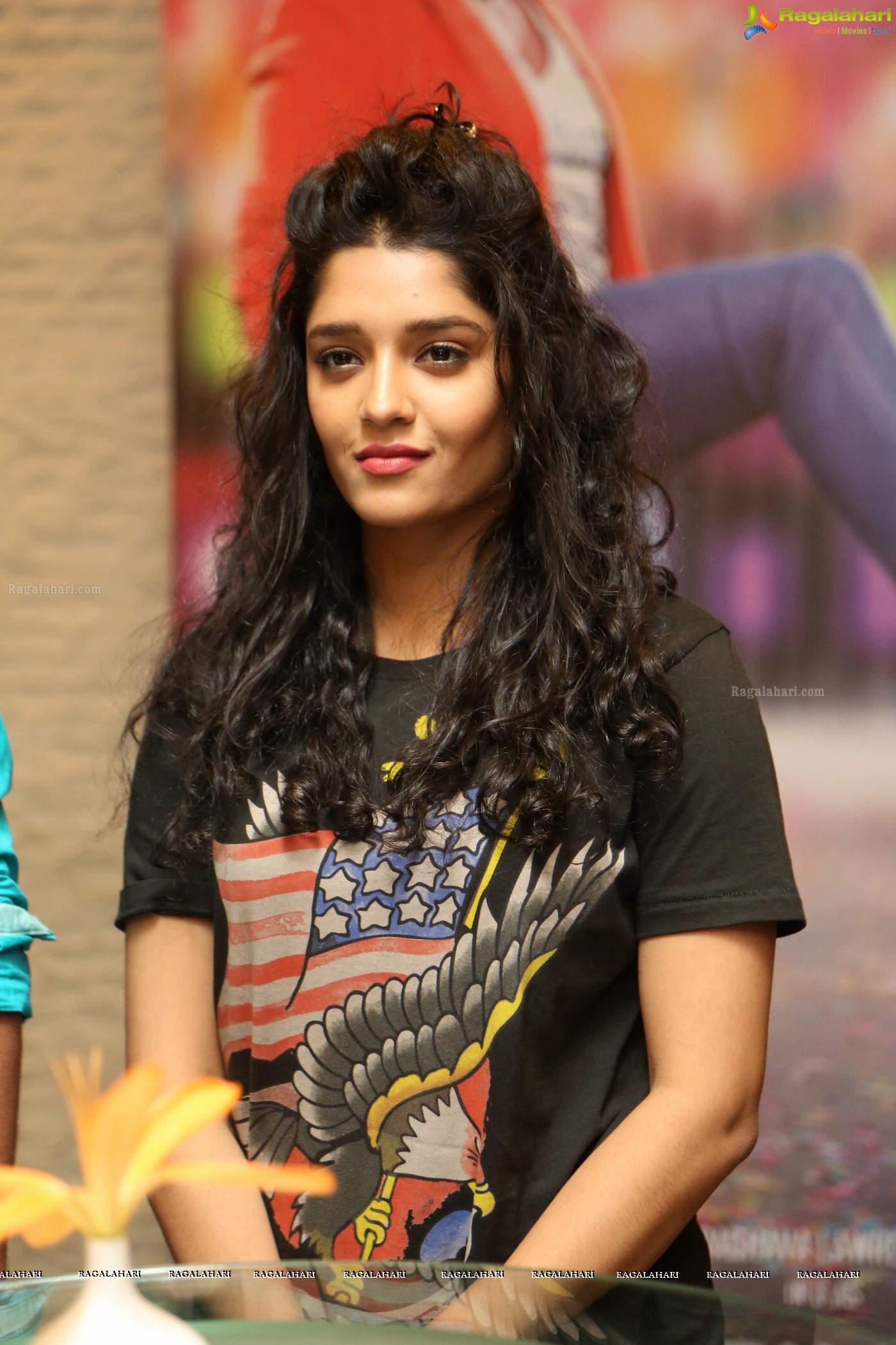 Ritika Singh (Posters)