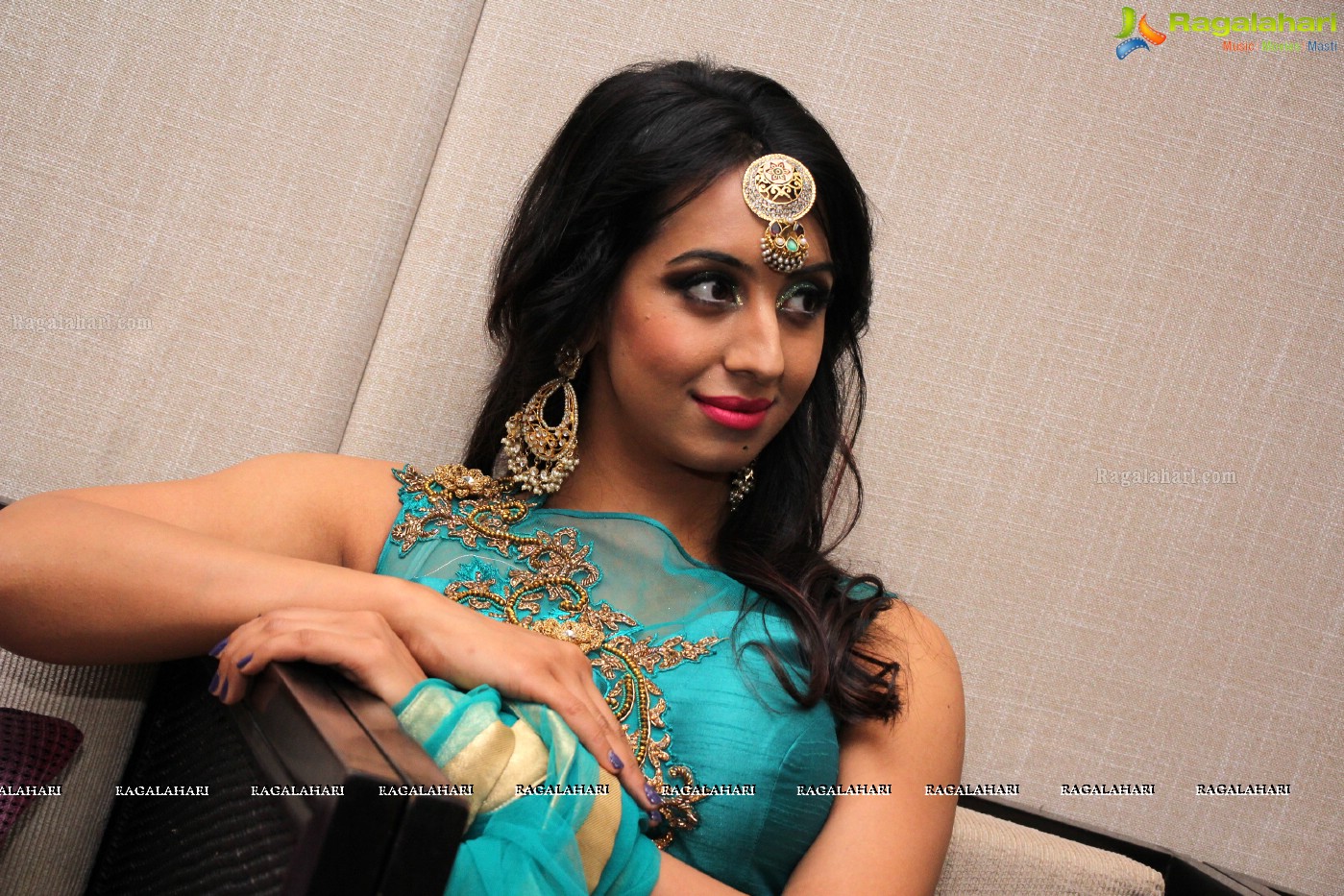 Sanjjanaa (Posters)