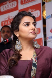 Vidya Balan HQ Photos