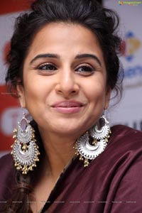 Vidya Balan HQ Photos