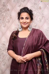 Vidya Balan HQ Photos