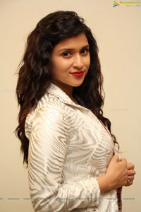 Mannara Chopra