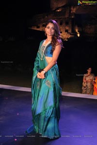 Sandhya Raju