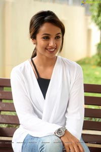 Tejaswi Madivada