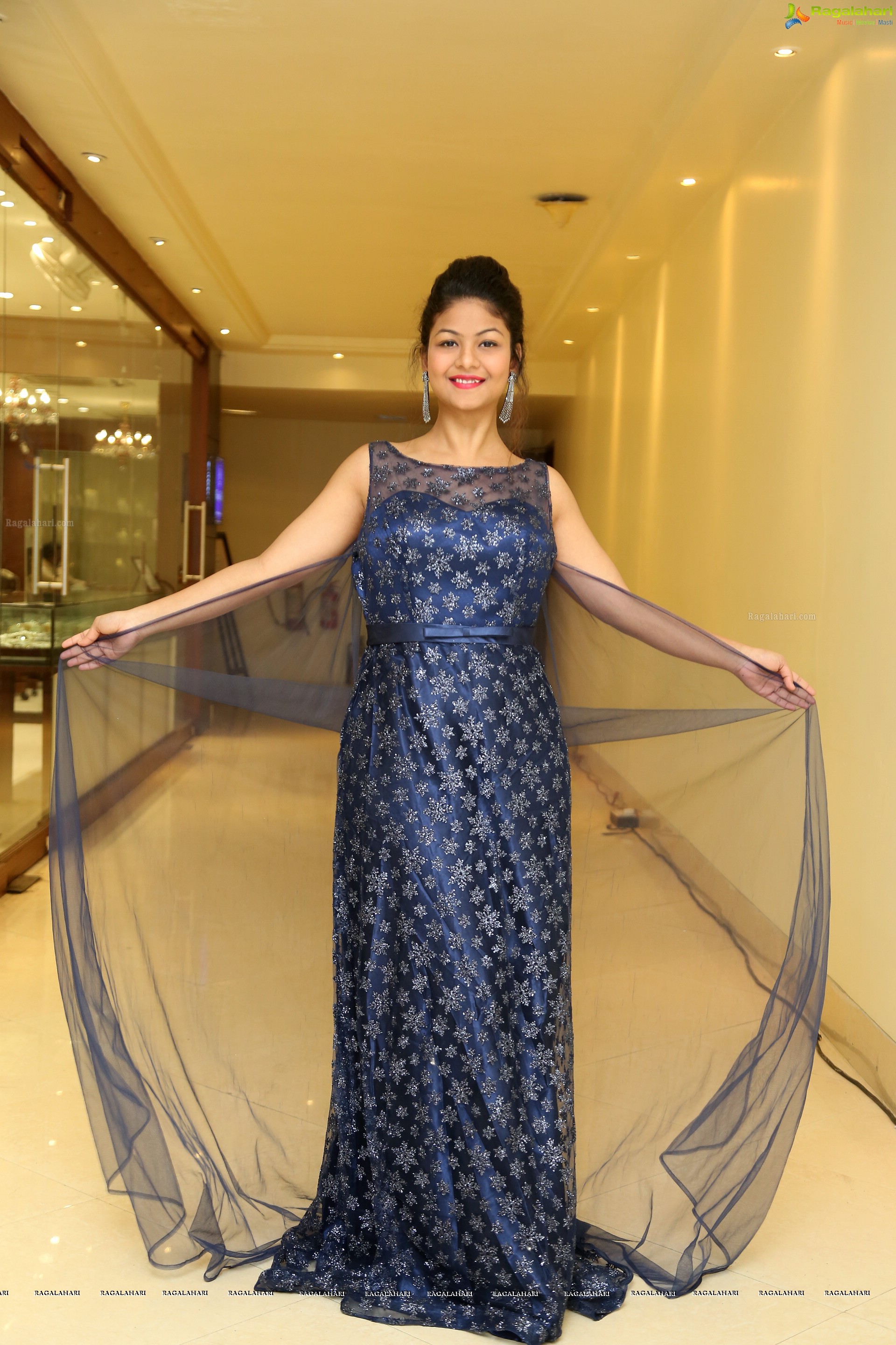 Aditi Myakal at Fashion Bazaar Exhibition Launch (High Definition)