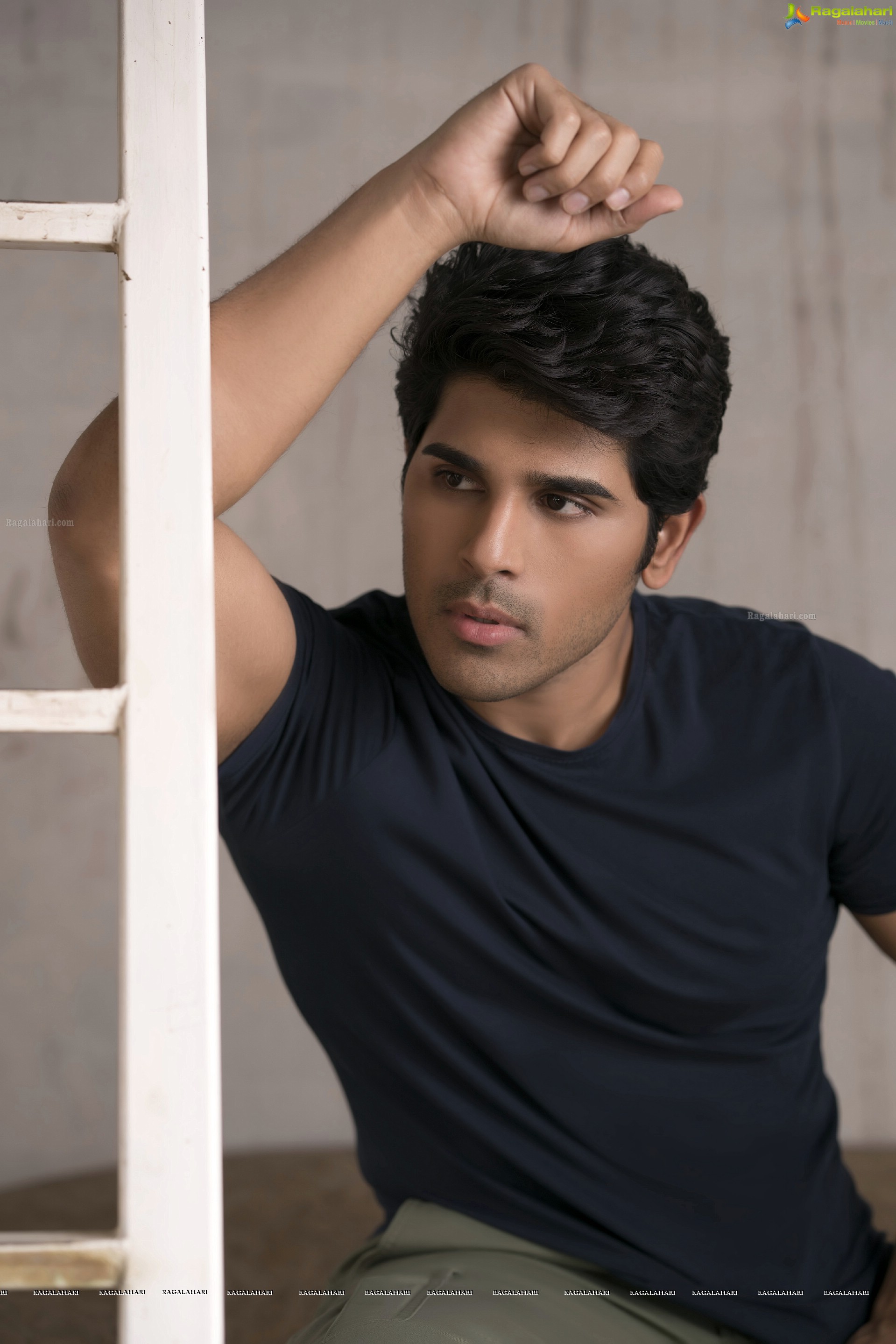 Allu Sirish (High Definition)