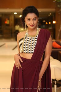 Vishwaroopam 2 Heroine Pooja Kumar