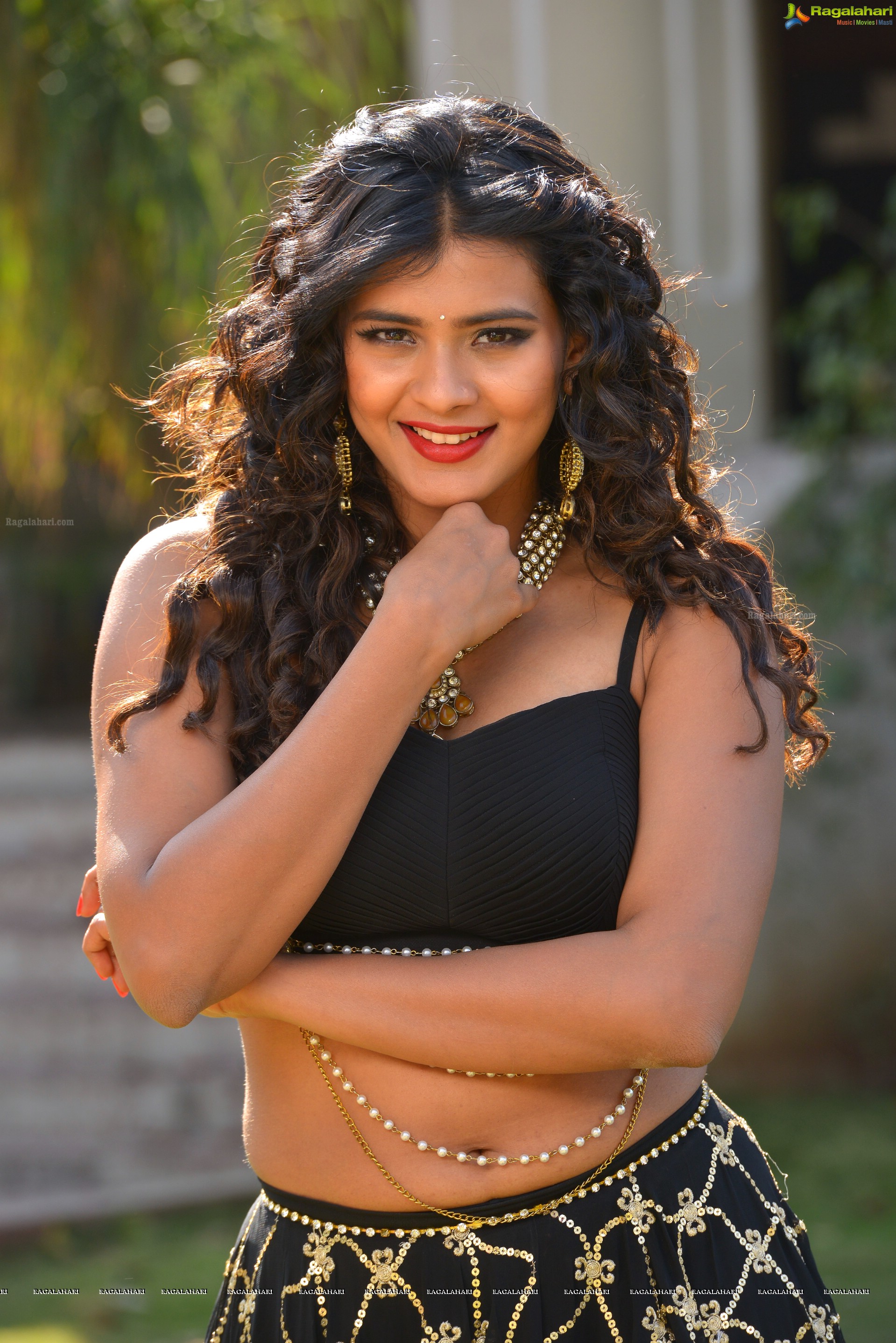 Hebah Patel in Naanna Nenu Naa Boyfriends (High Definition)