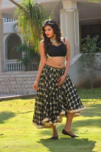 Hebah Patel Naanna Nenu Naa Boyfriends