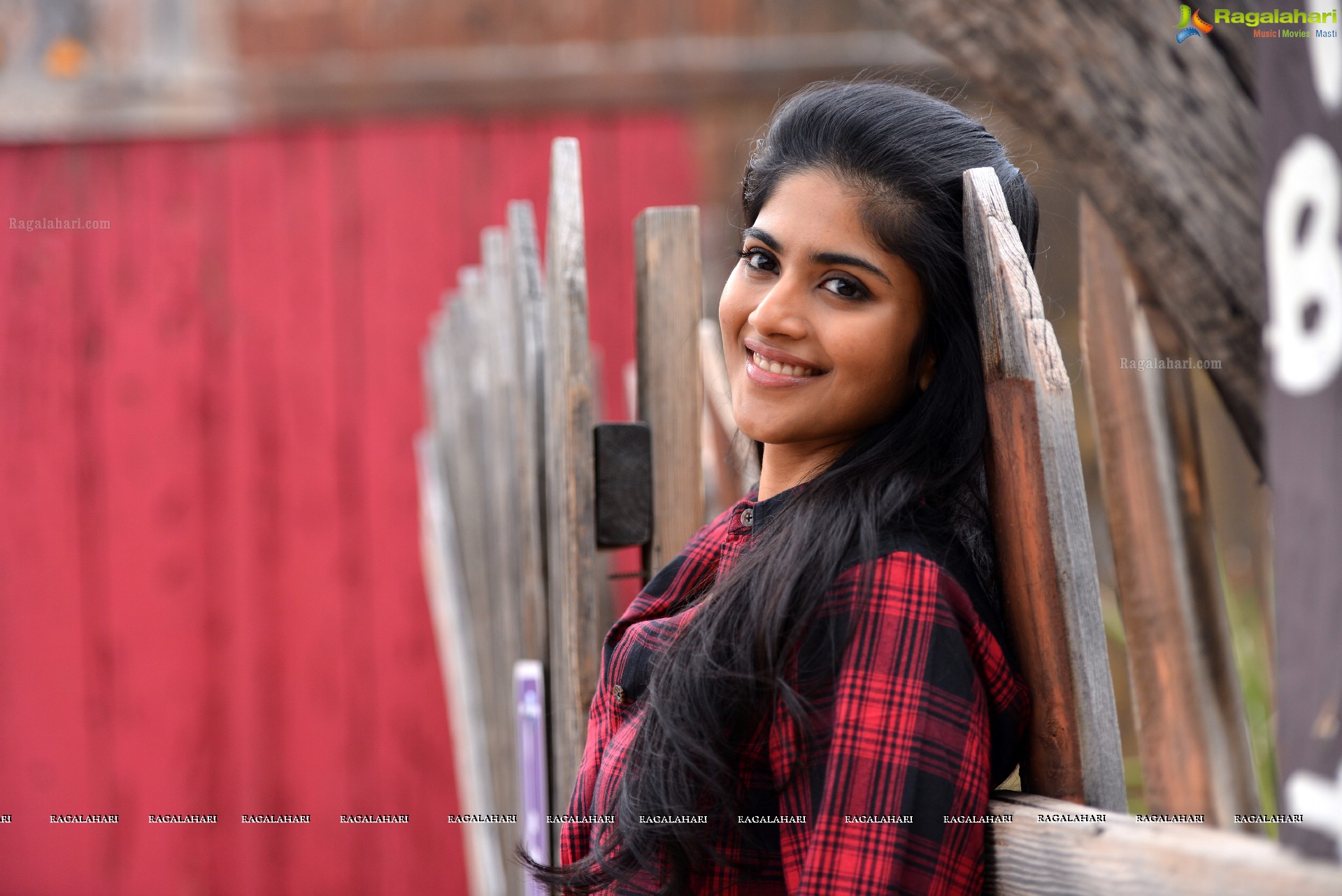 Megha Akash in Lie (High Definition)