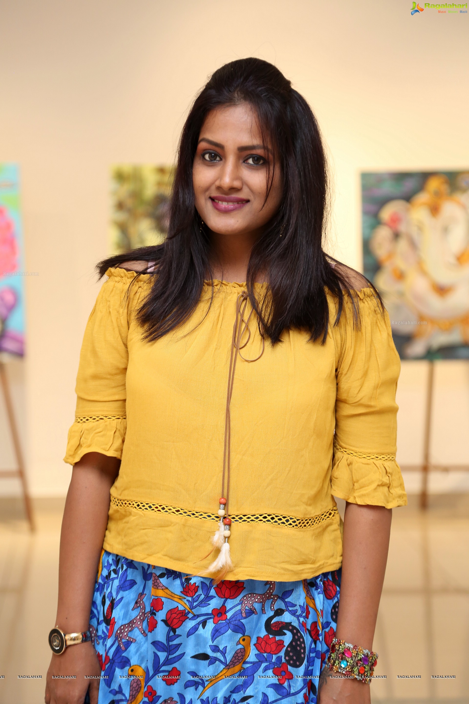 Suchitra Ammu Anandhan at Sucharita Singh Art Exhibition - HD Gallery