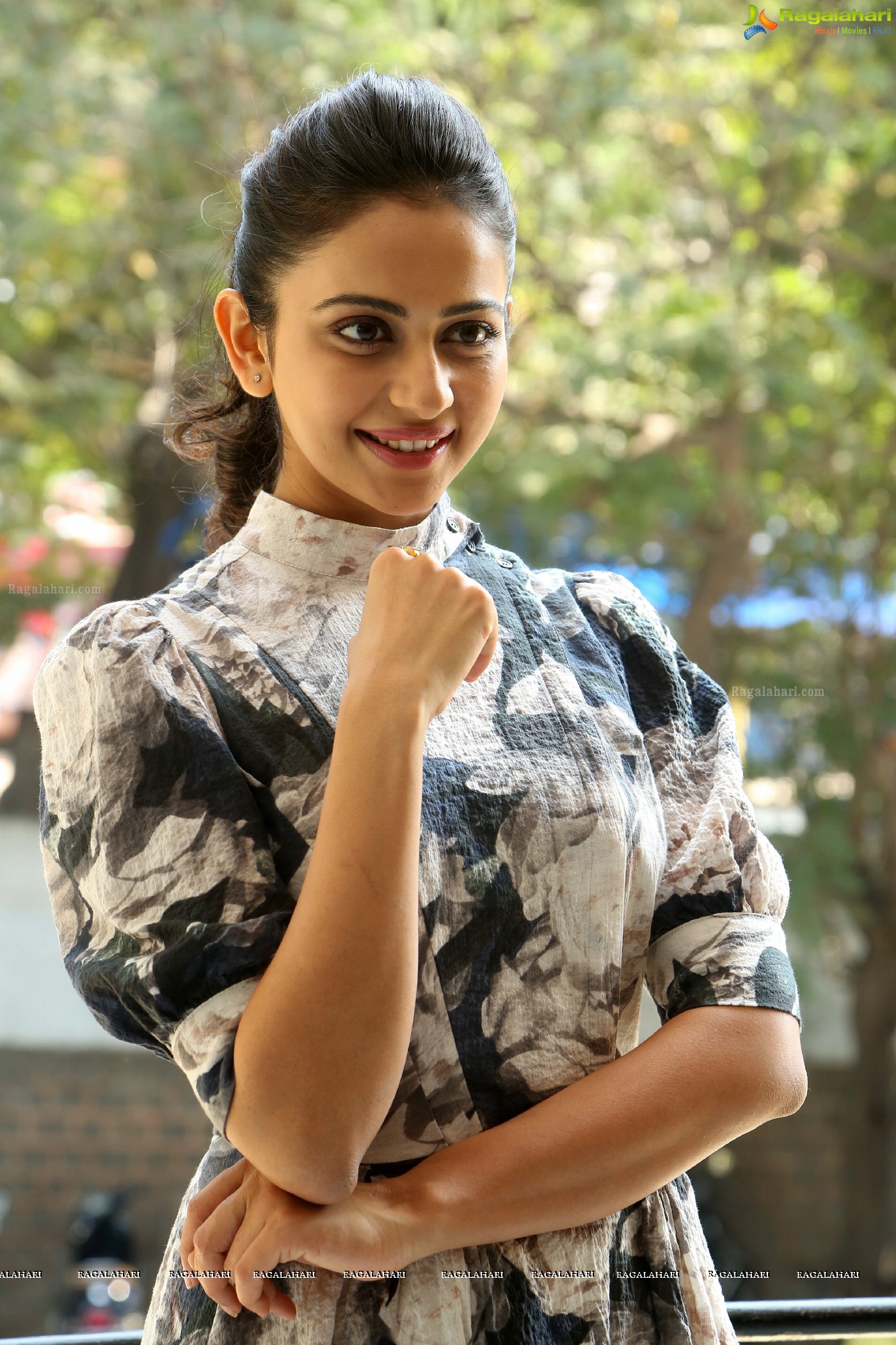 Rakul Preet Singh at Khakee Interview (Posters)