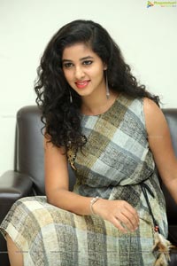 Heroine Pavani