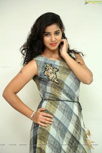 Heroine Pavani