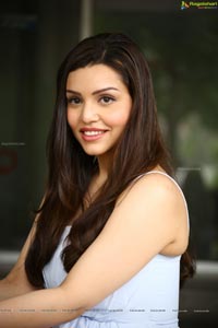 Kyra Dutt