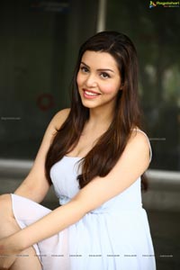 Kyra Dutt