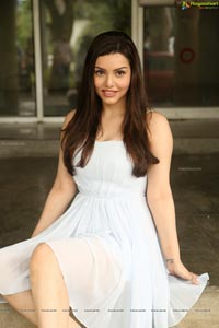 Kyra Dutt