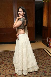 Nikitha Chaturvedi Sutraa Fashion Exhibition