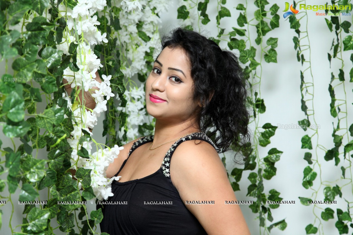 Deepu Naidu at The Reindeer - Multi-Cuisine Restaurant Launch