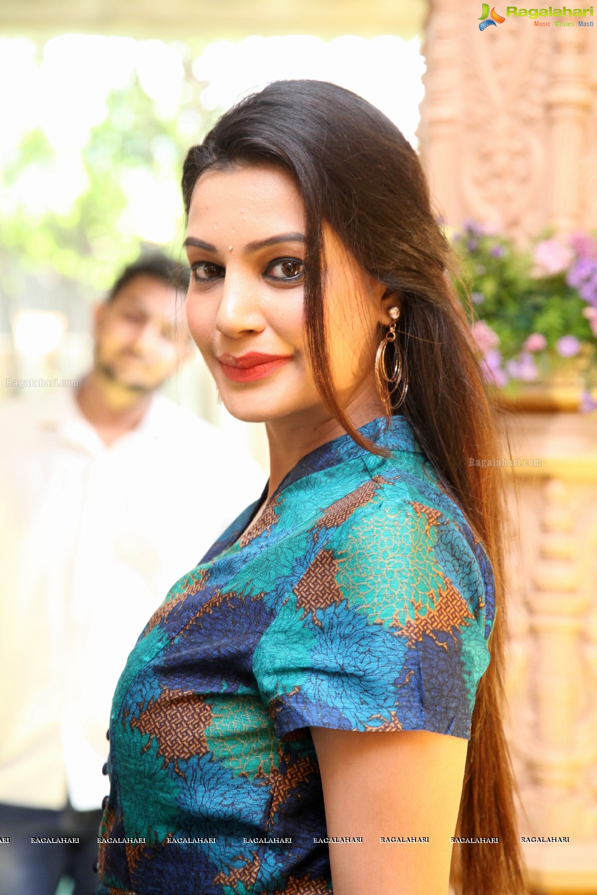 Diksha Panth at Trinethra Goud Wedding