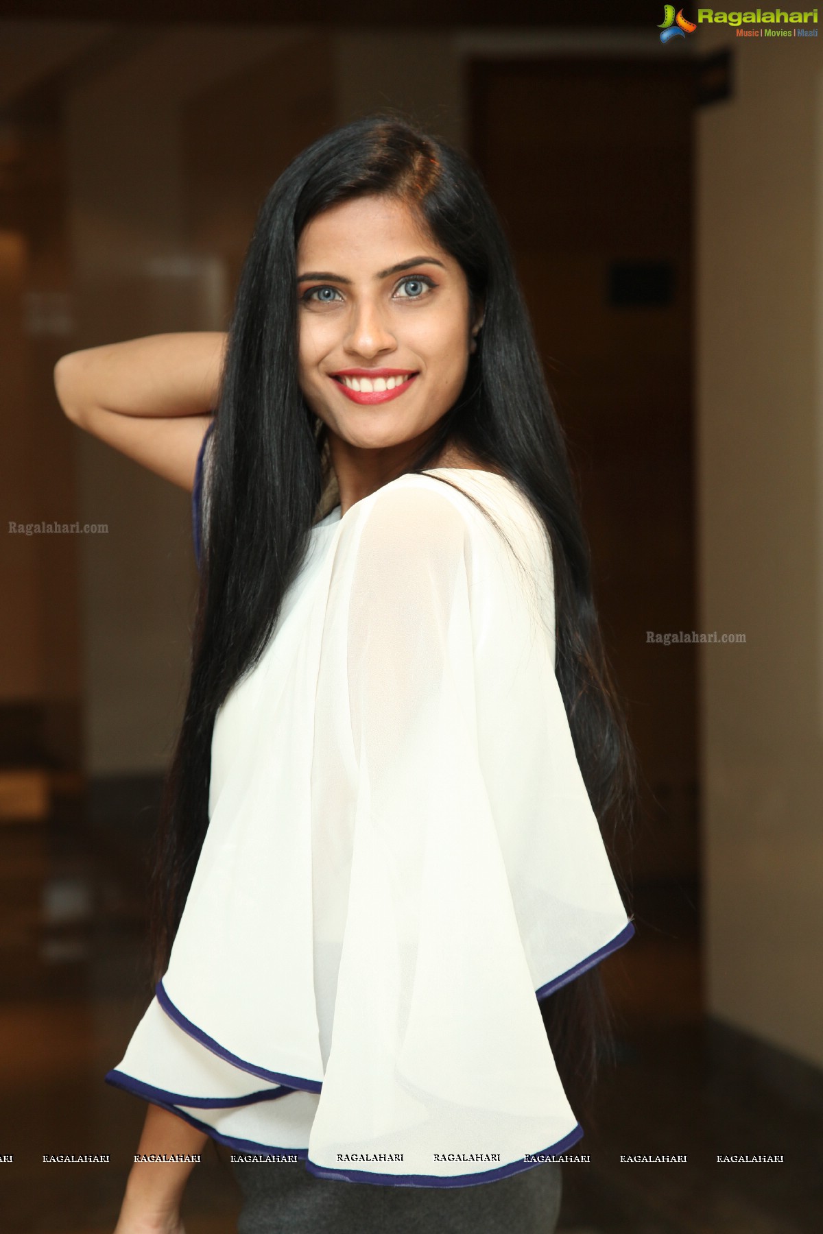 Krupa at Sutraa Luxury Fashion Exhibition Poster Launch