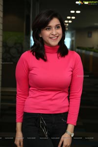 Mannara Chopra