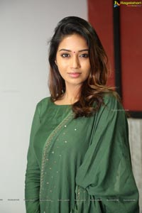 Nivetha Pethuraj