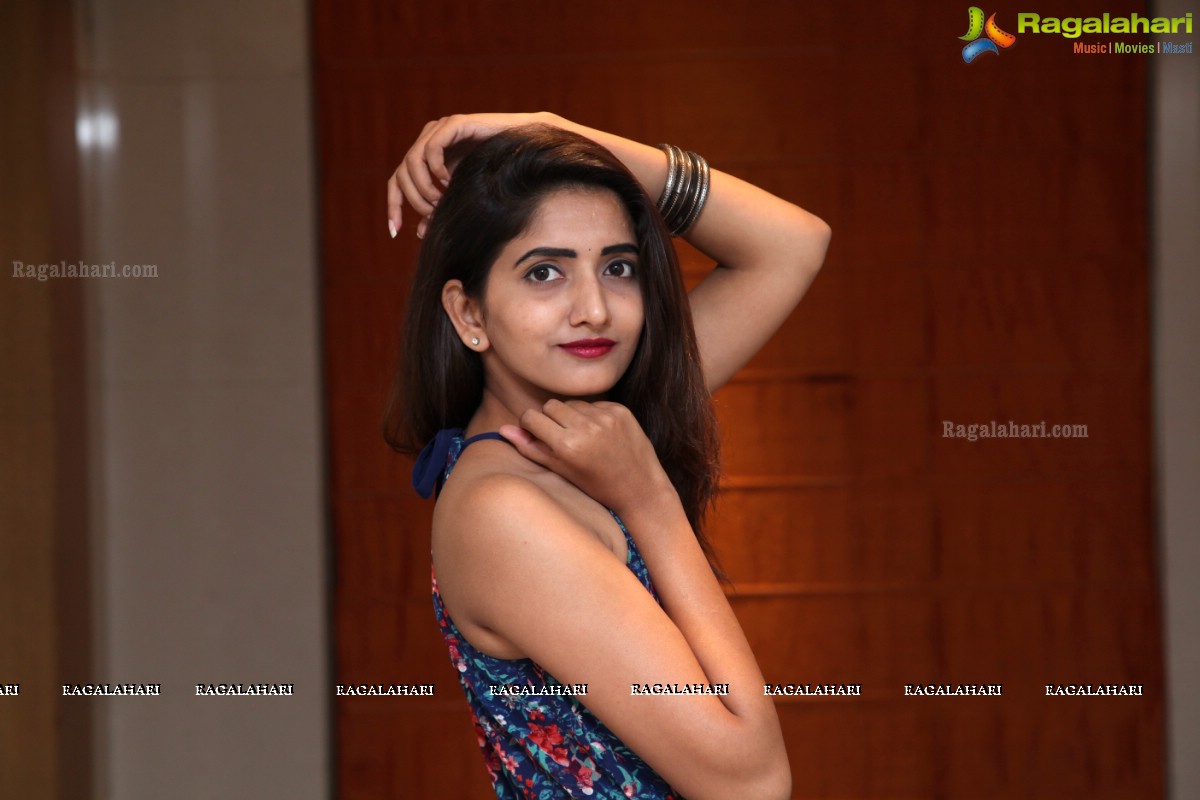 Priya Murthy at Sutraa Luxury Fashion Exhibition Poster Launch