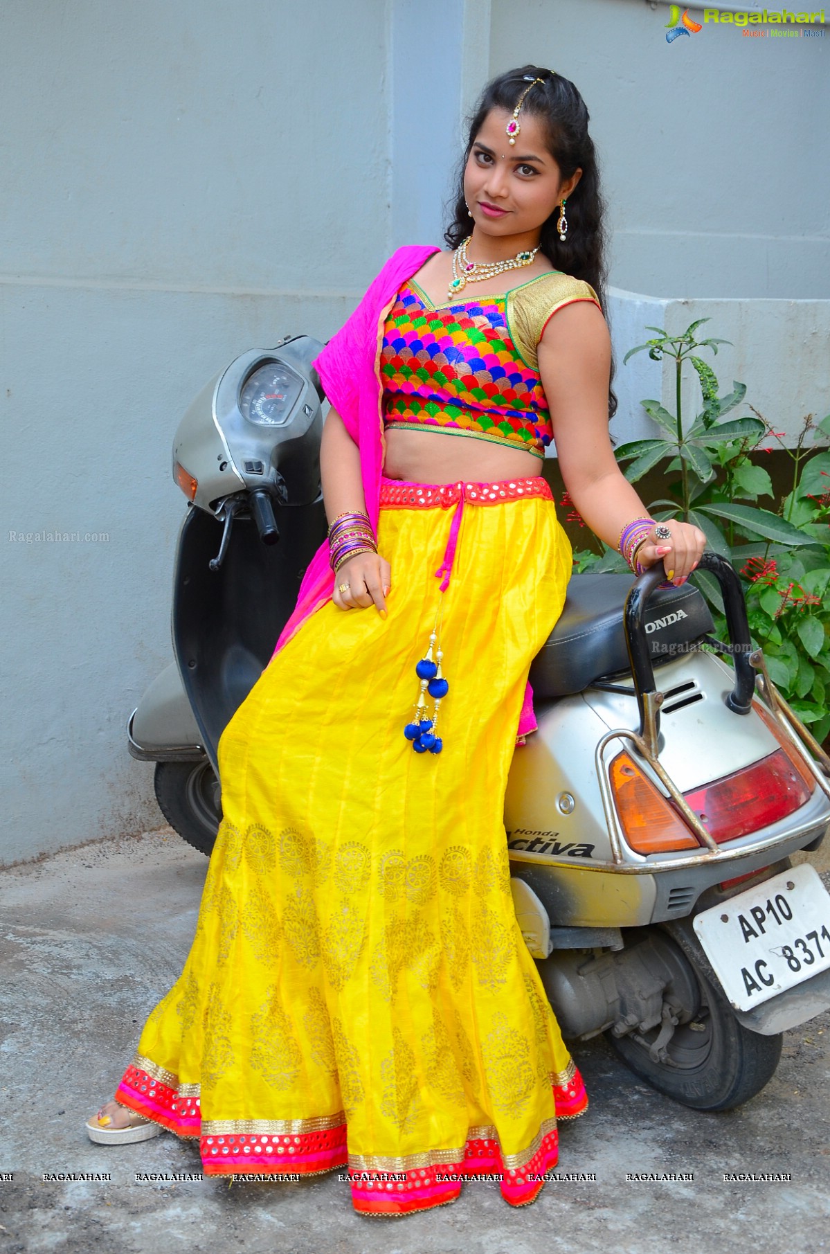 Sirisha Dasari at Lakshmi Nilayam Muhurat