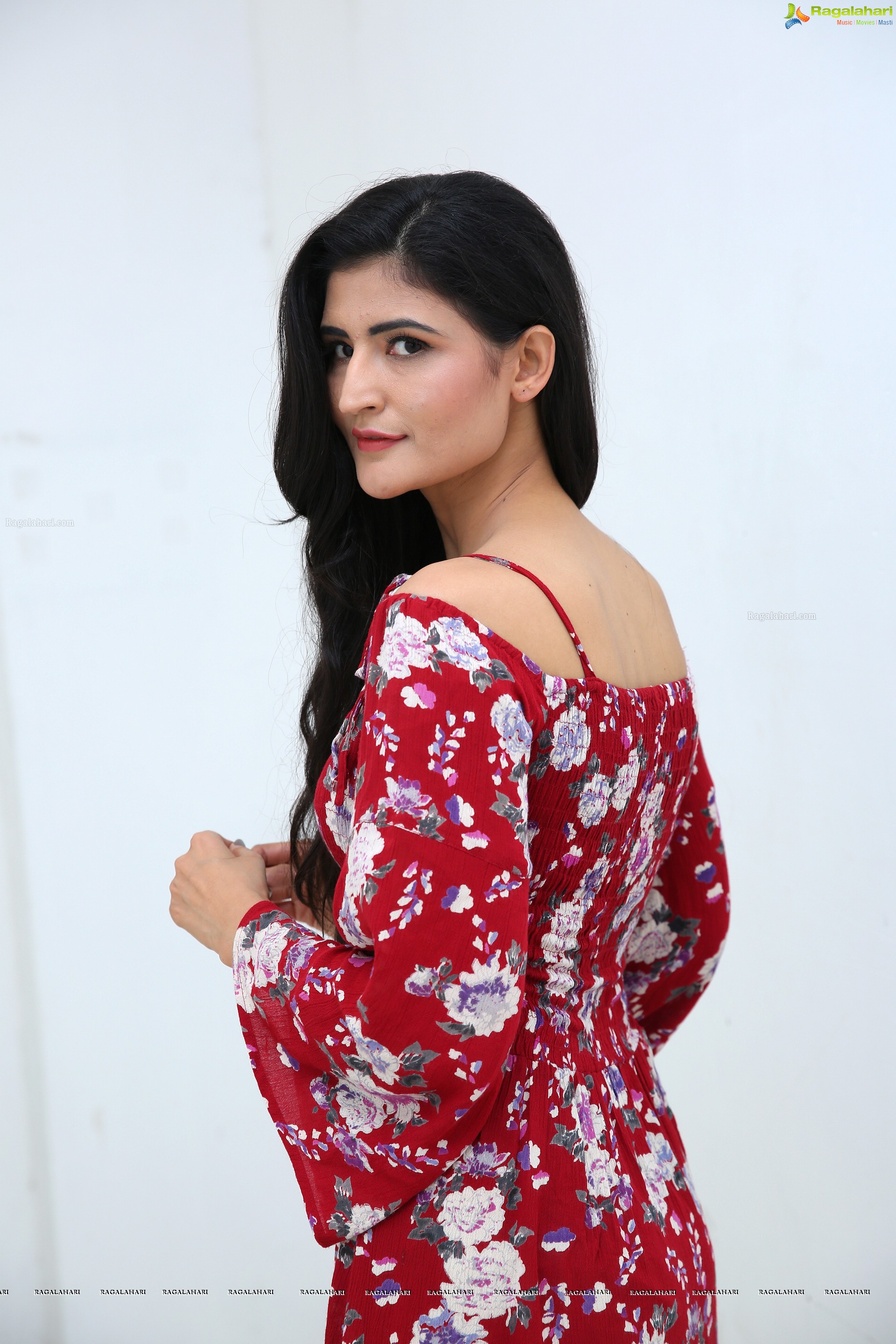 Shruti Jolly @ Big Bazaar GEN NXT Fashion Show - HD Gallery