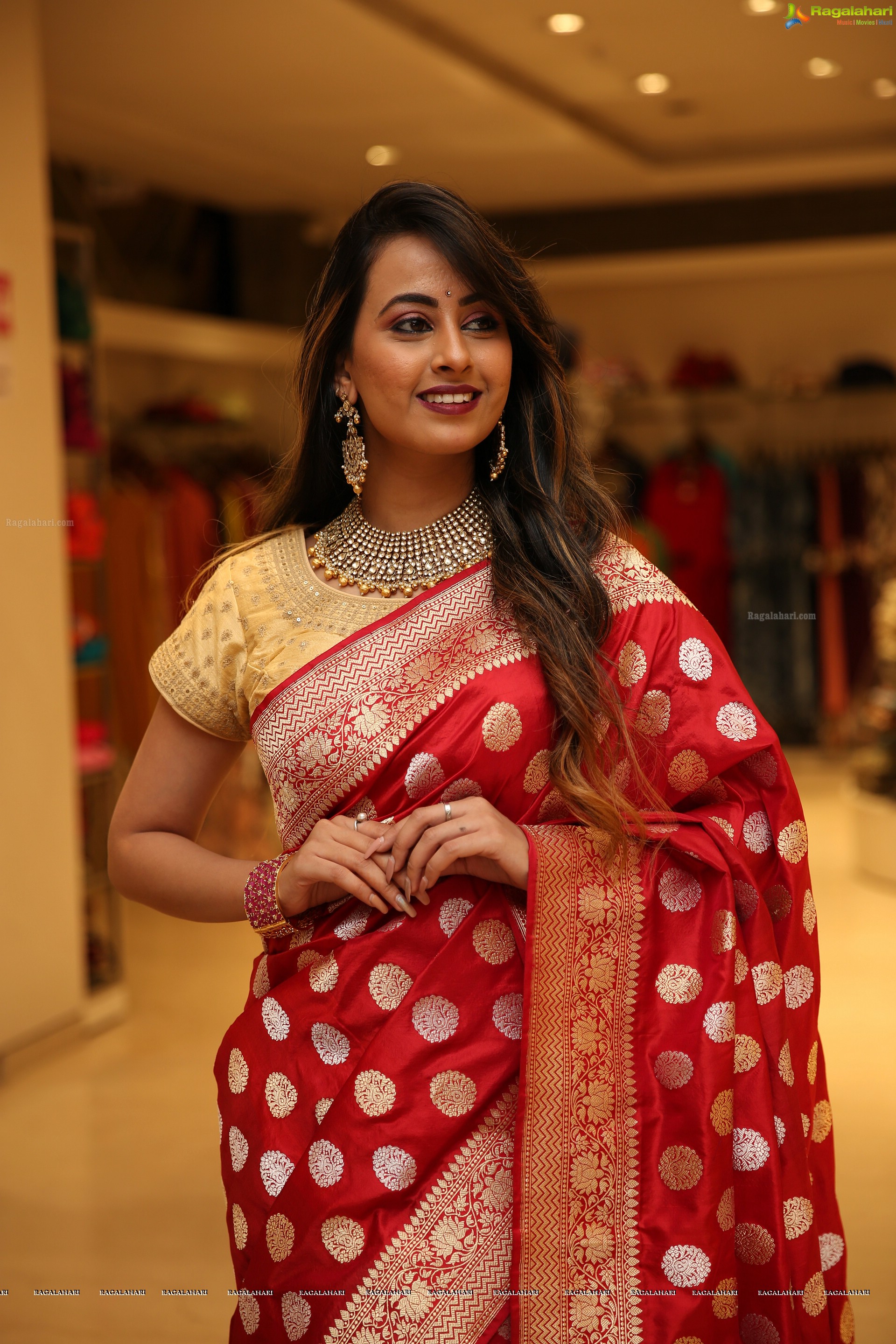 Ameeksha Pawar @ Neeru’s Emporio Latest Collection 2018 Launch - HD Gallery