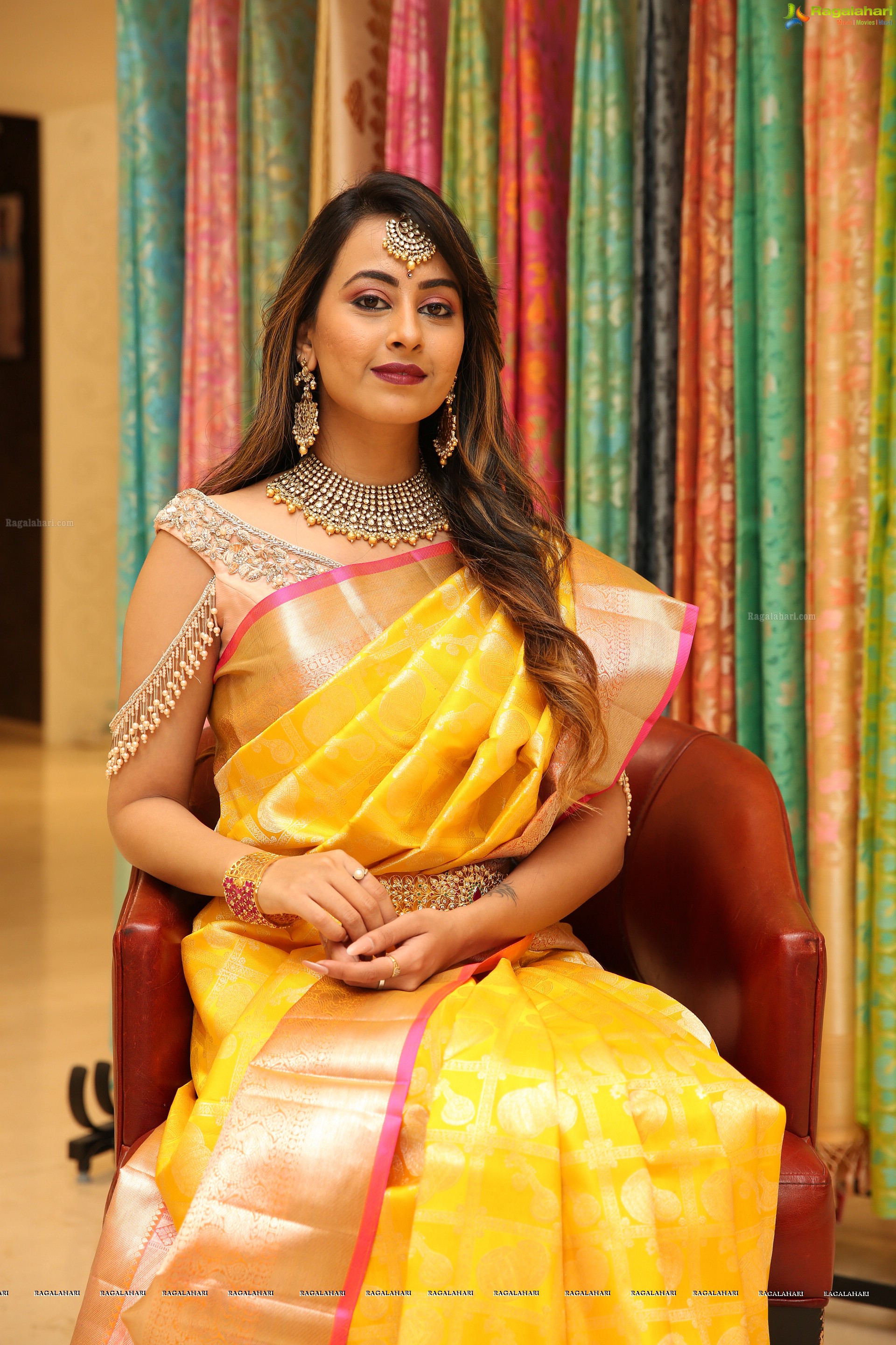 Ameeksha Pawar @ Neeru’s Emporio Latest Collection 2018 Launch - HD Gallery