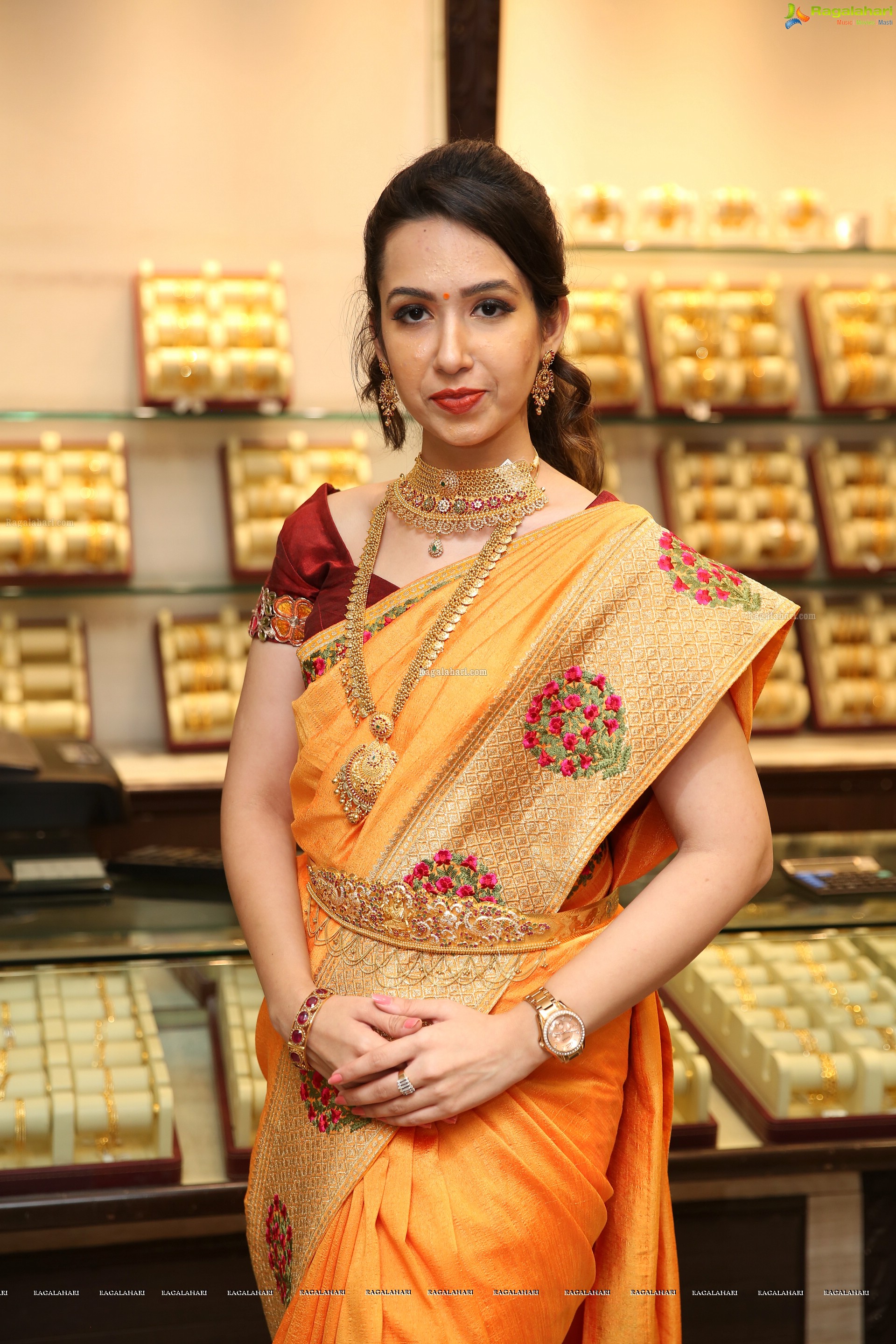 Ankitha Sethi @ Manepally Jewellers Dhantera's Festive Collection Launch - HD Gallery