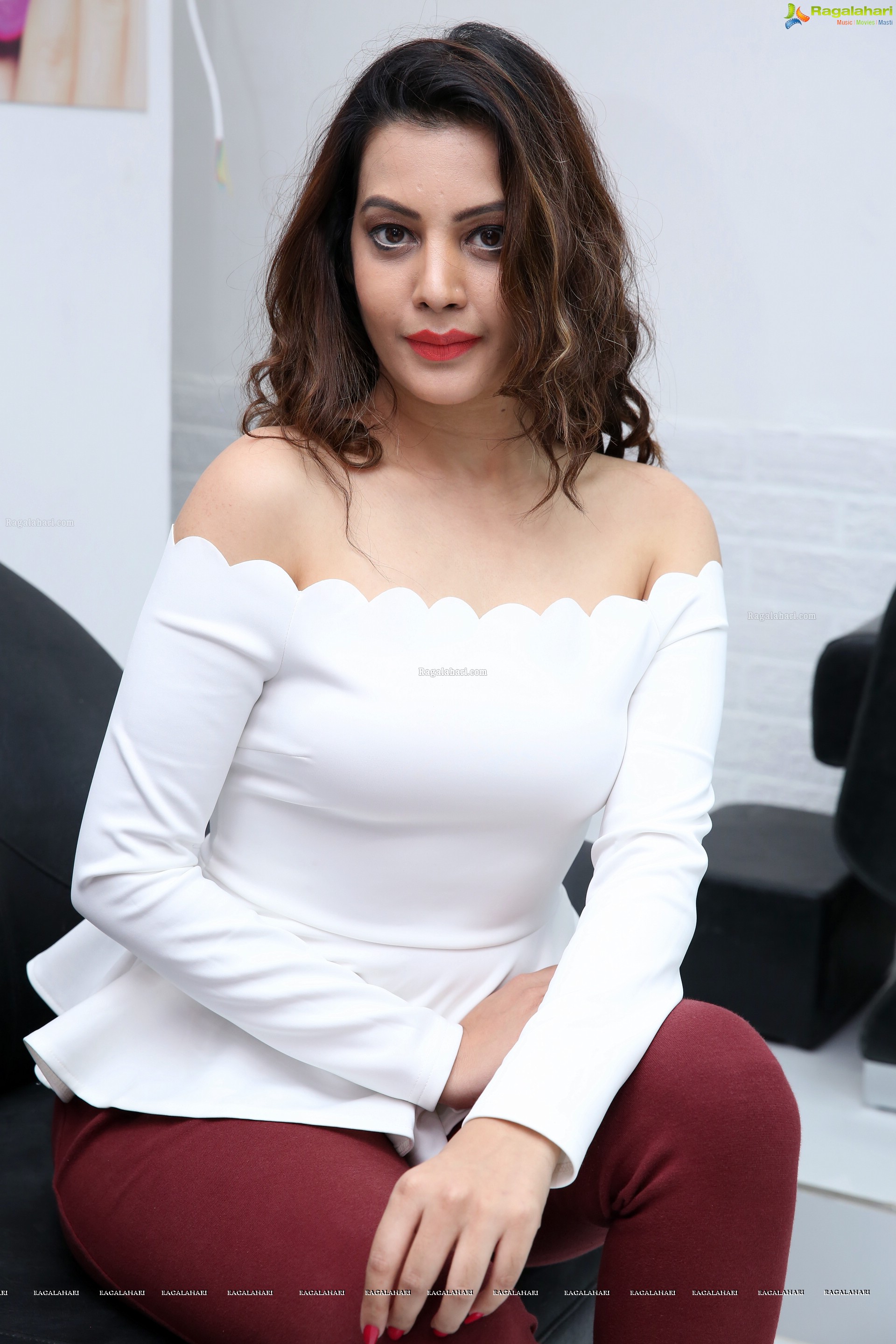 Diksha Panth @ Glam Studios Unisex Salon Launch - HD Gallery