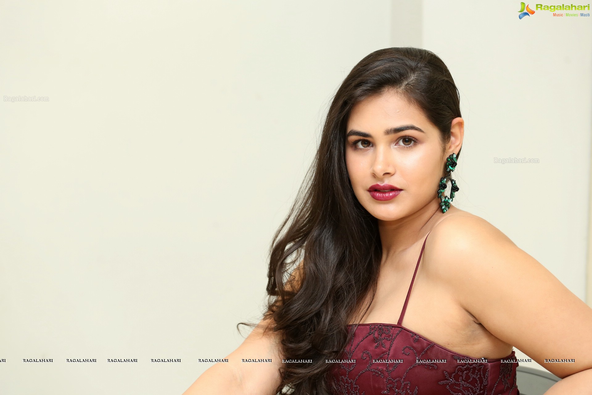 Divi Prasanna @ Hawaa Trailer Launch - HD Gallery