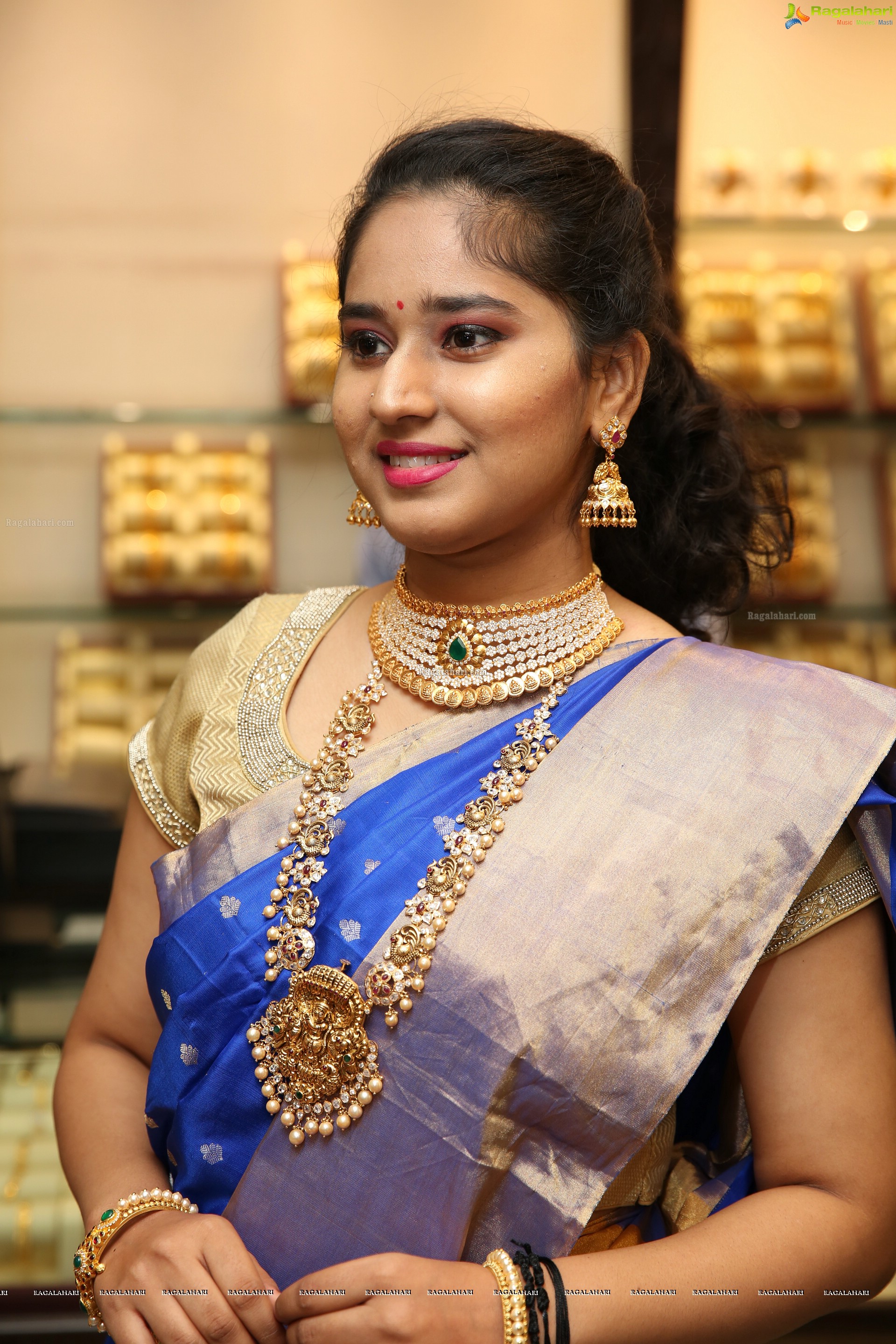 Indrani Chakicherla @ Manepally Jewellers Dhantera's Festive Collection Launch - HD Gallery