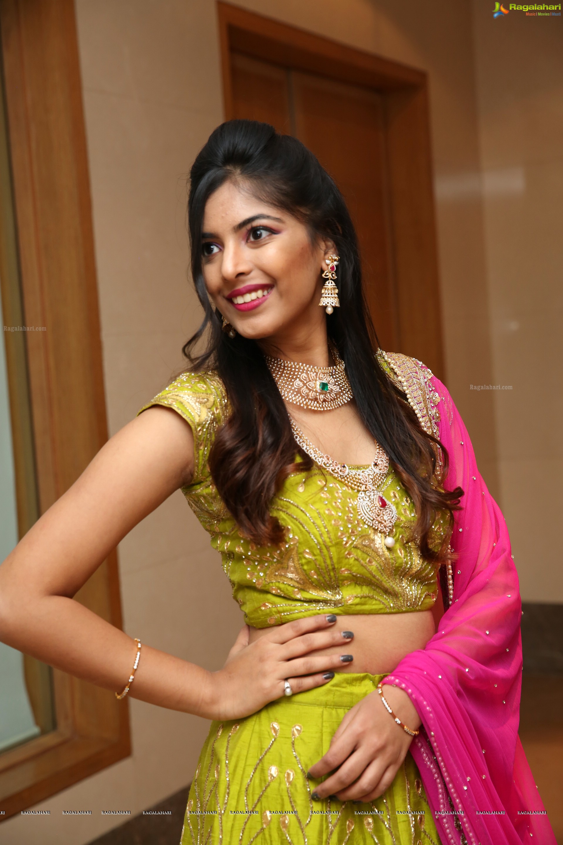 Khushboo Maheswari @ Curtain Raiser of 'Utsav Bazar by VBN'  - HD Gallery