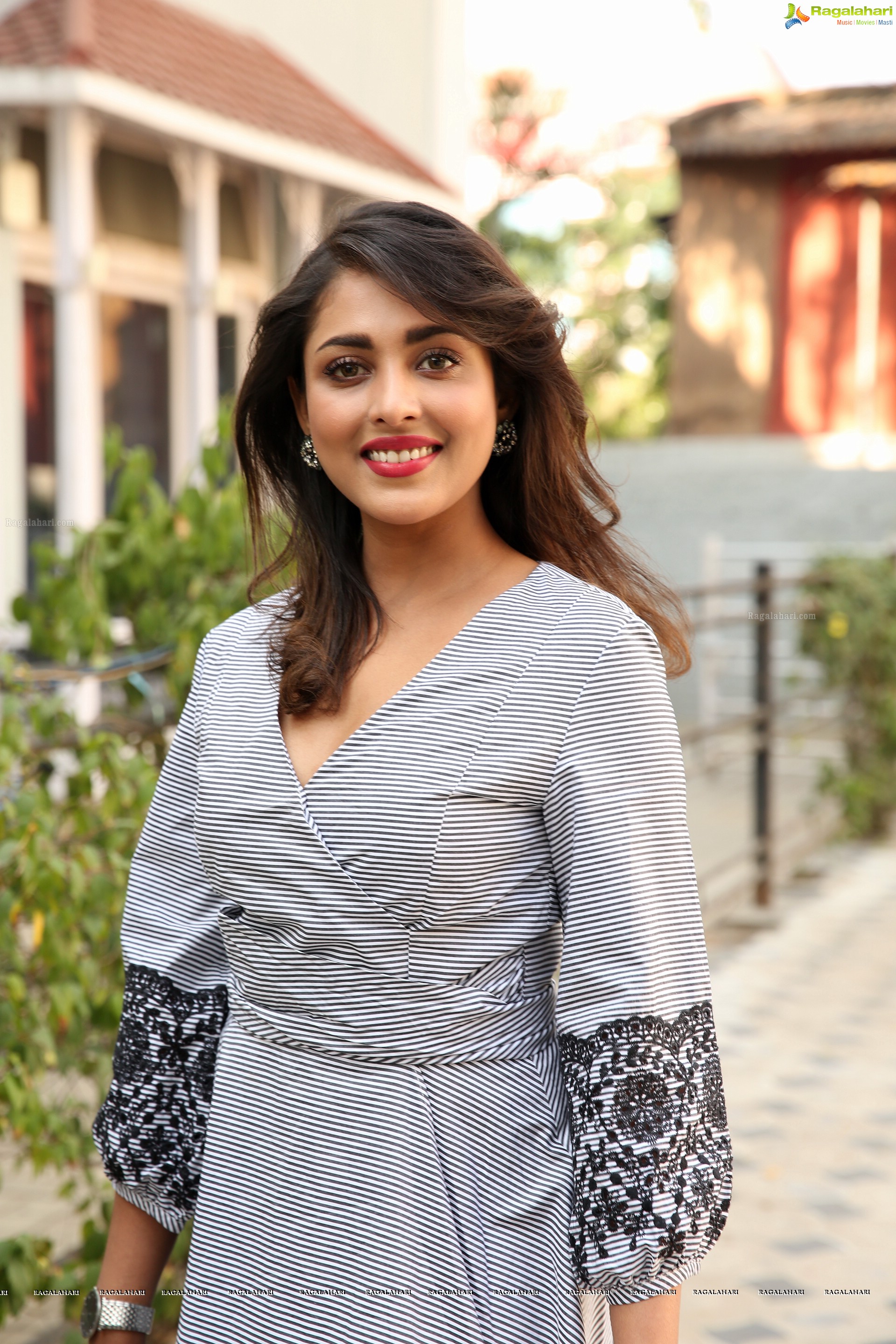 Madhu Shalini @ Asia’s biggest New Year Bash 2019 Poster Launch  - HD Gallery