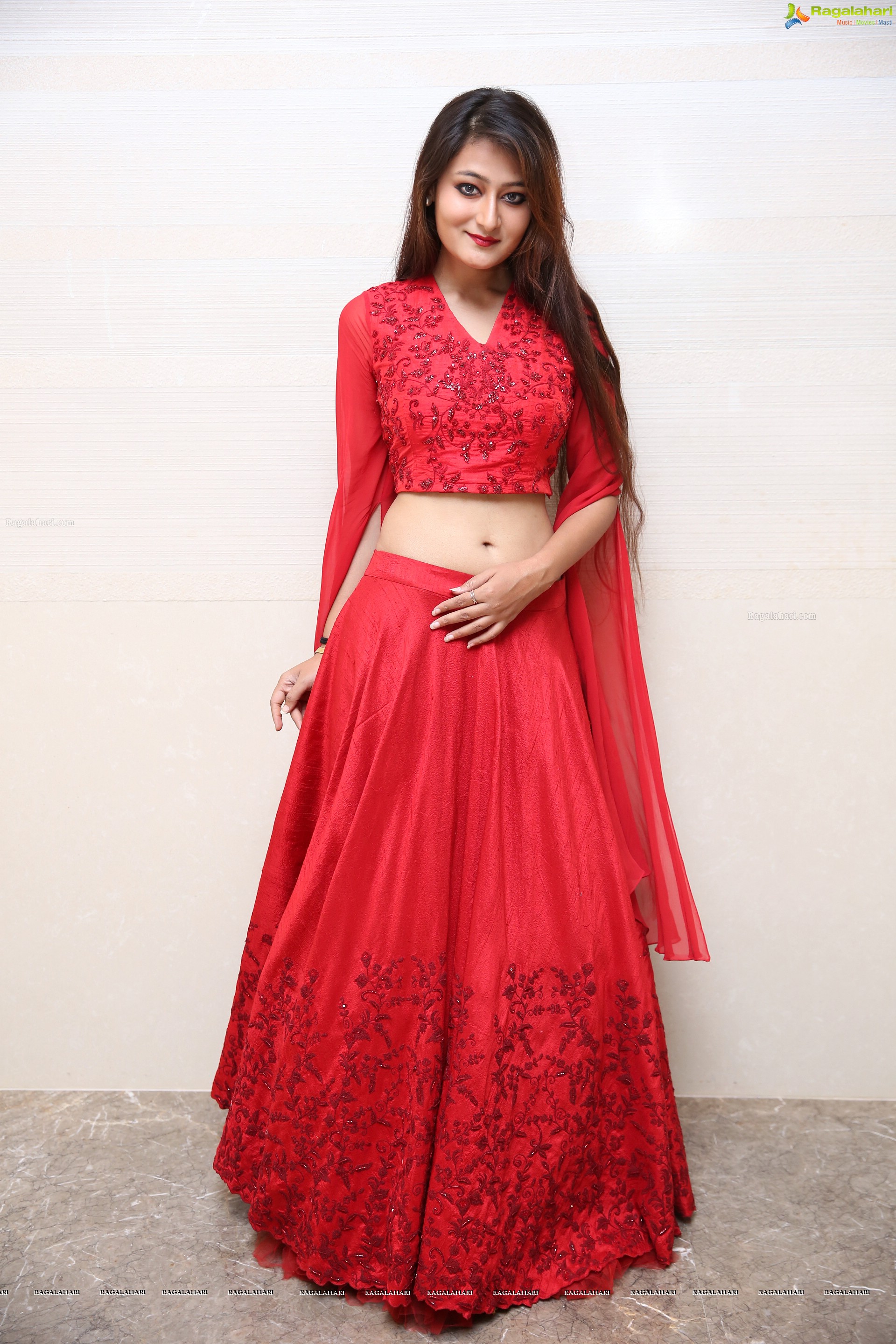 Nilofer Haidry @ Sutraa Wedding Exhibition Logo Launch & Fashion Show - HD Gallery