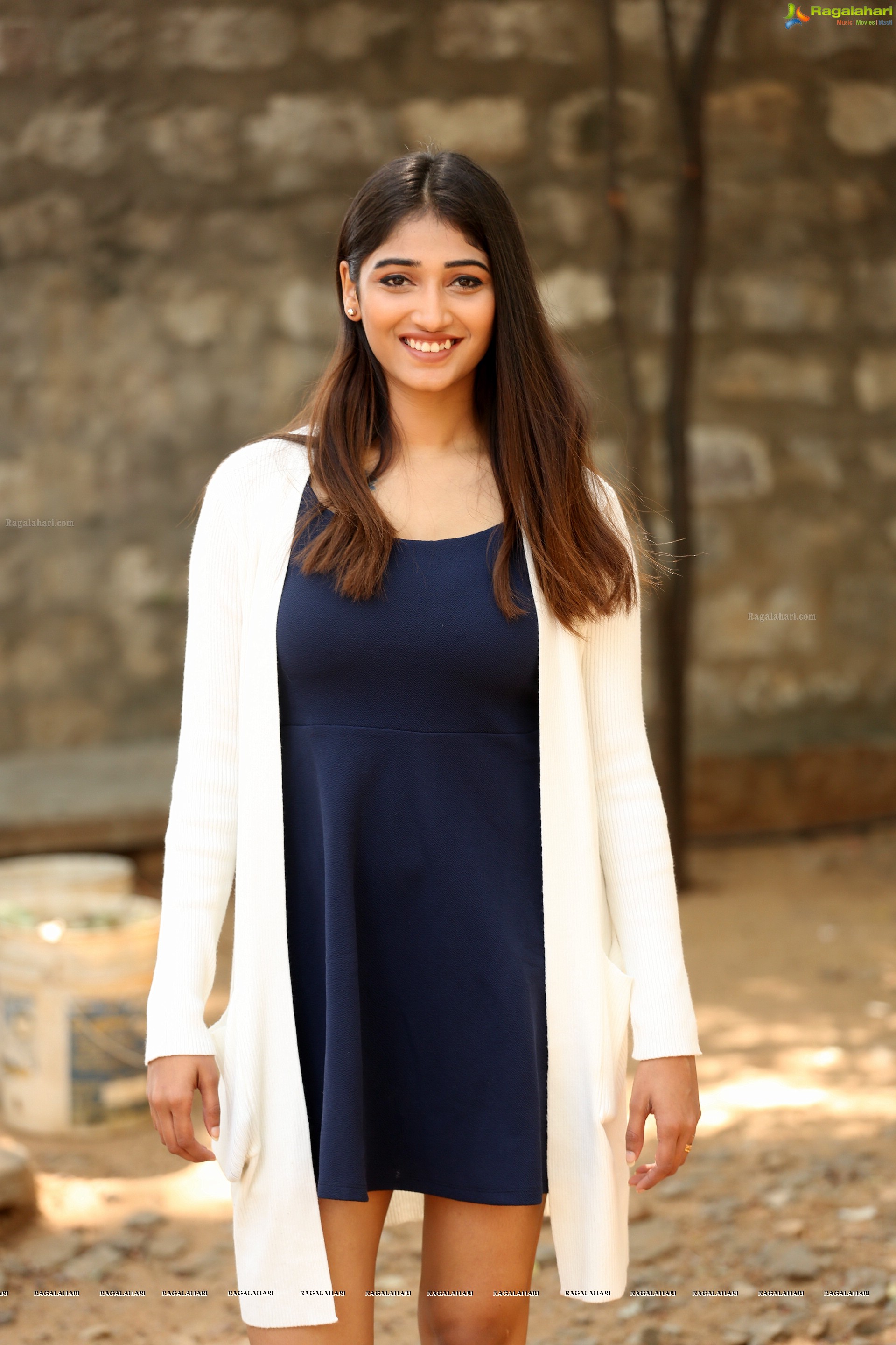 Priya Vadlamani @ Husharu Press Meet - HD Gallery