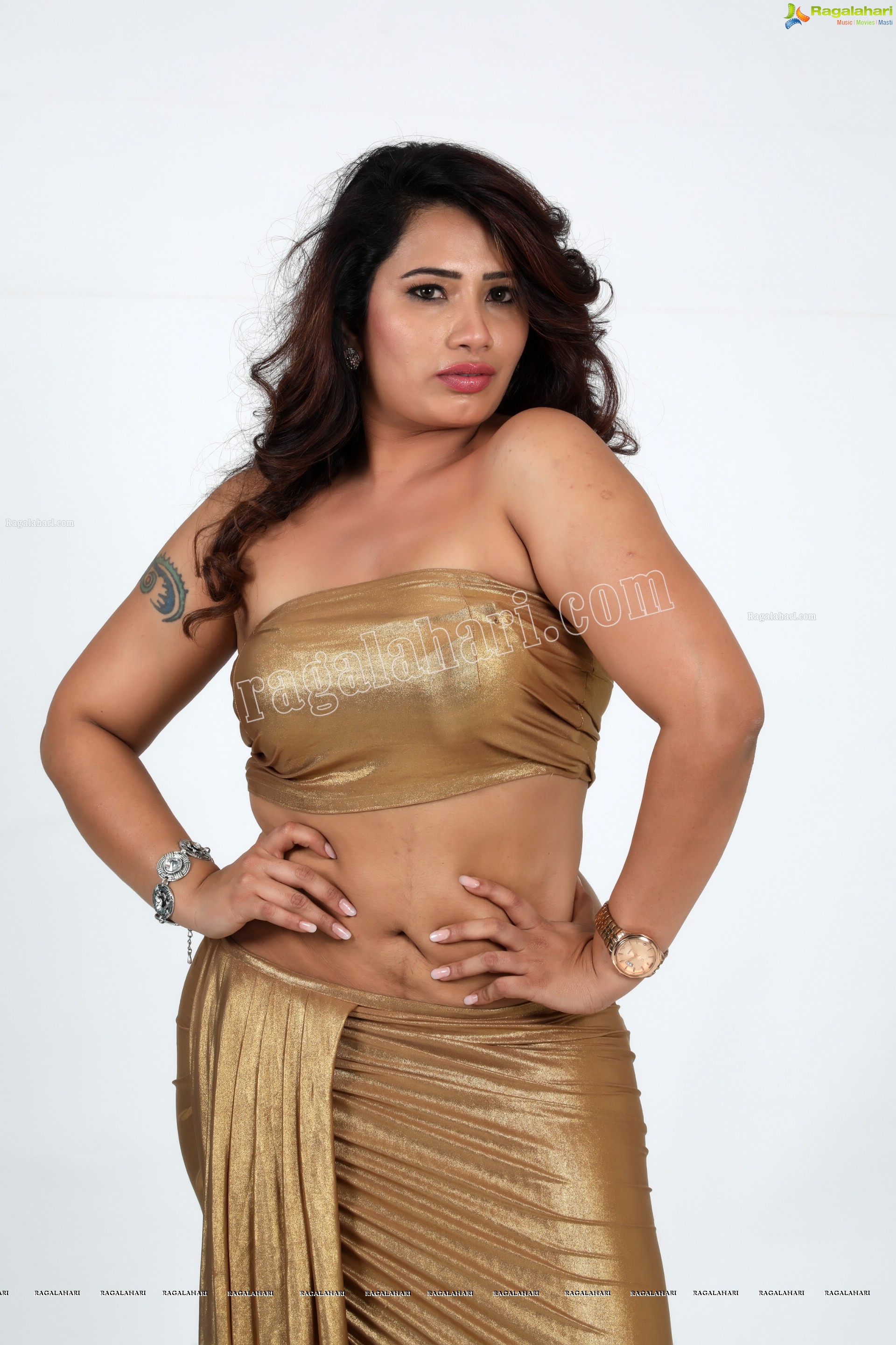 Sanjana Naidu (Exclusive Photo Shoot) (High Definition Photos)