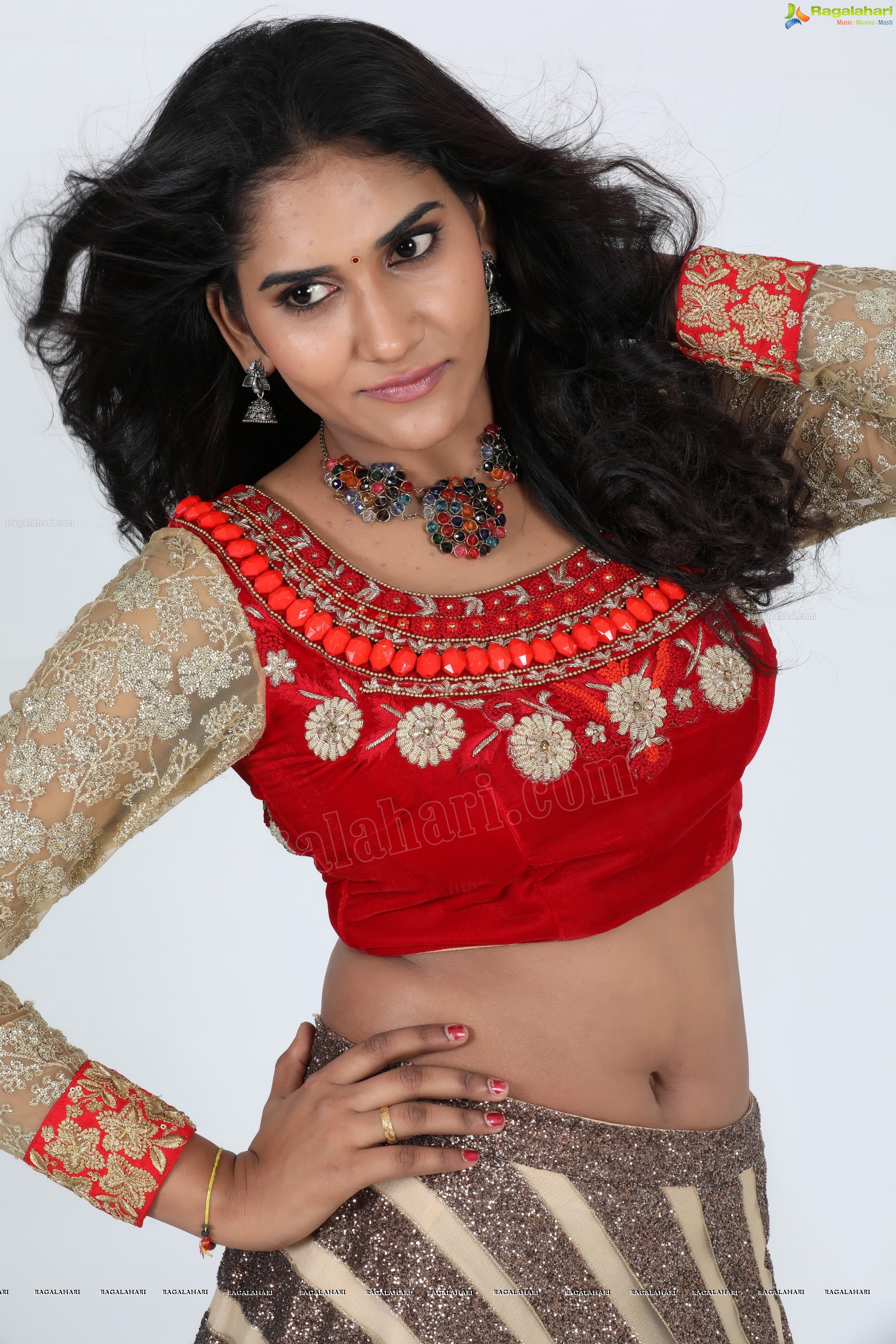 Swapna Sweety (Exclusive Photo Shoot) (High Definition Photos)