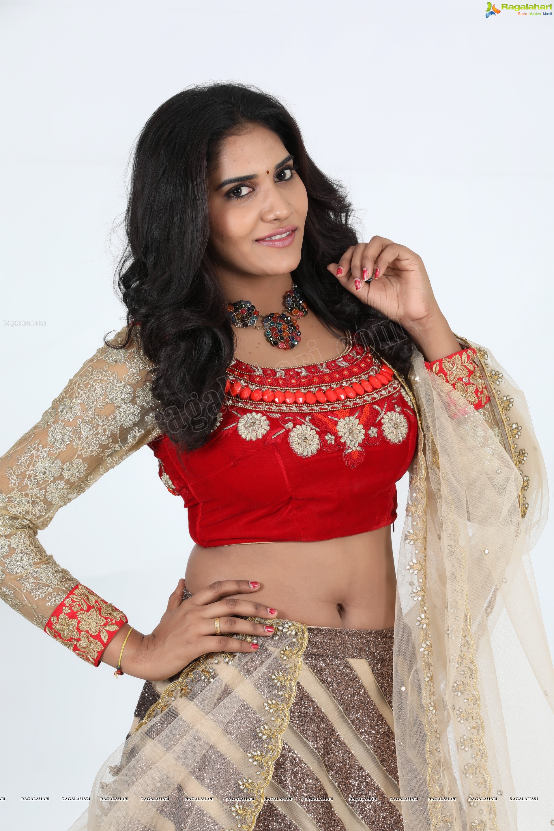 Swapna Sweety (Exclusive Photo Shoot) (High Definition Photos)