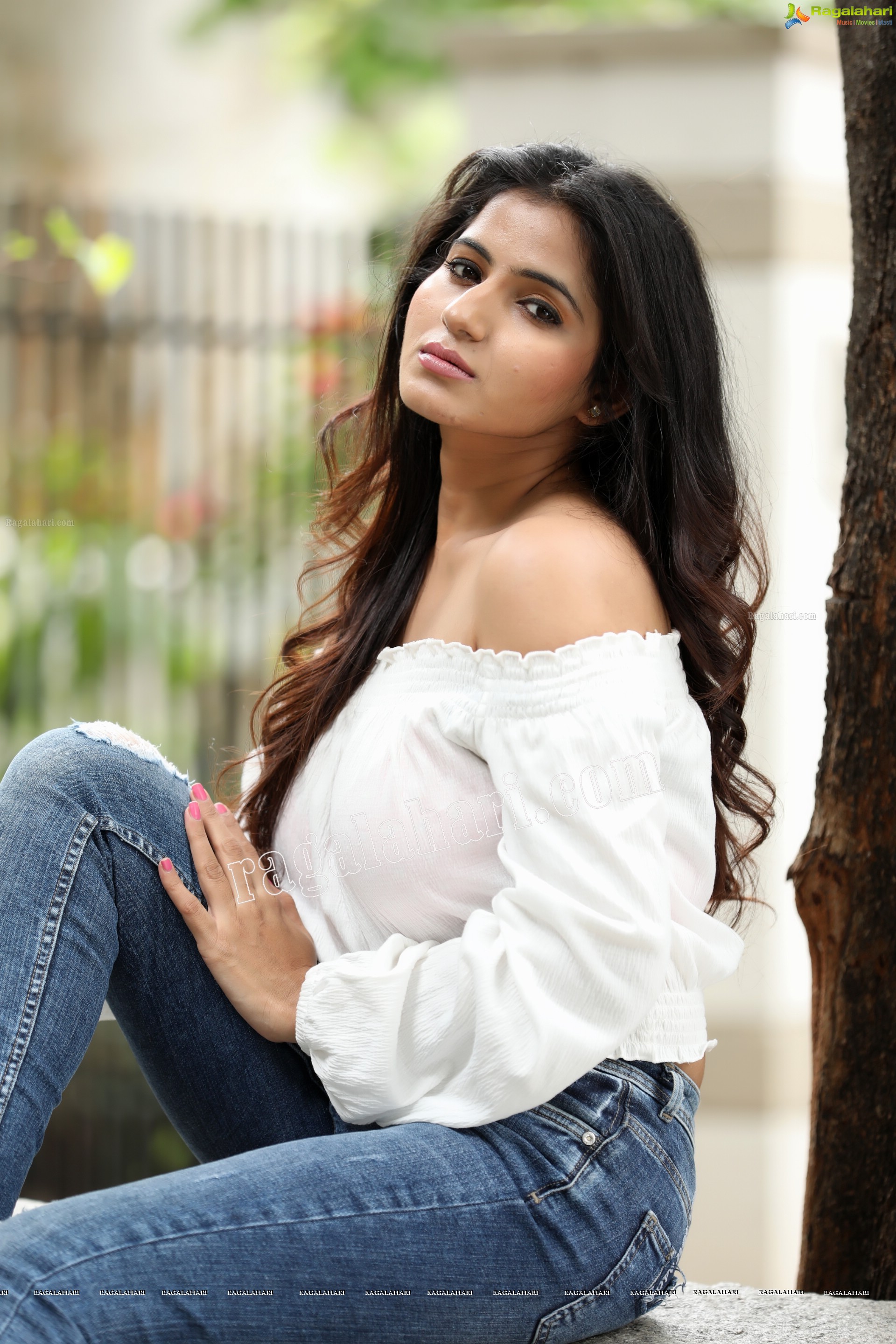 Tanusha (Exclusive Photo Shoot) (High Definition Photos)