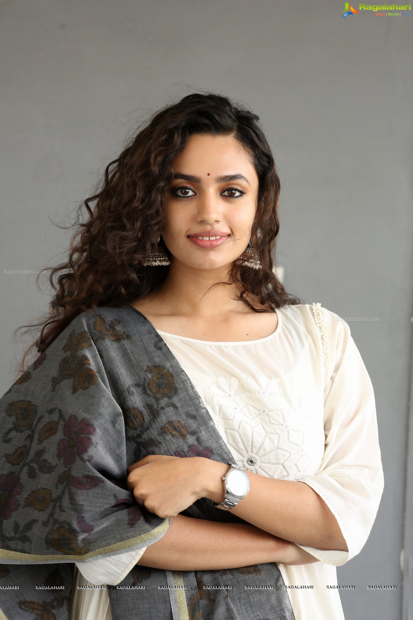 Malavika Nair (Hi-Resolution Posters) @ Taxiwala Press Meet